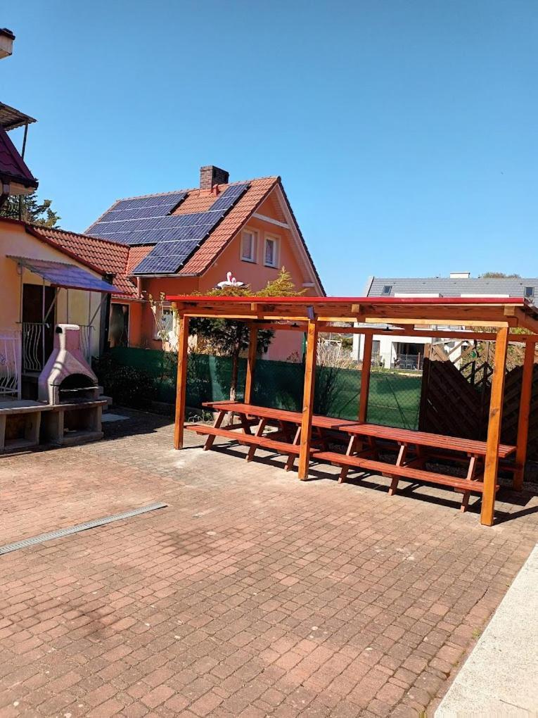 Pensjonat Jagodka Trzęsacz Exterior foto