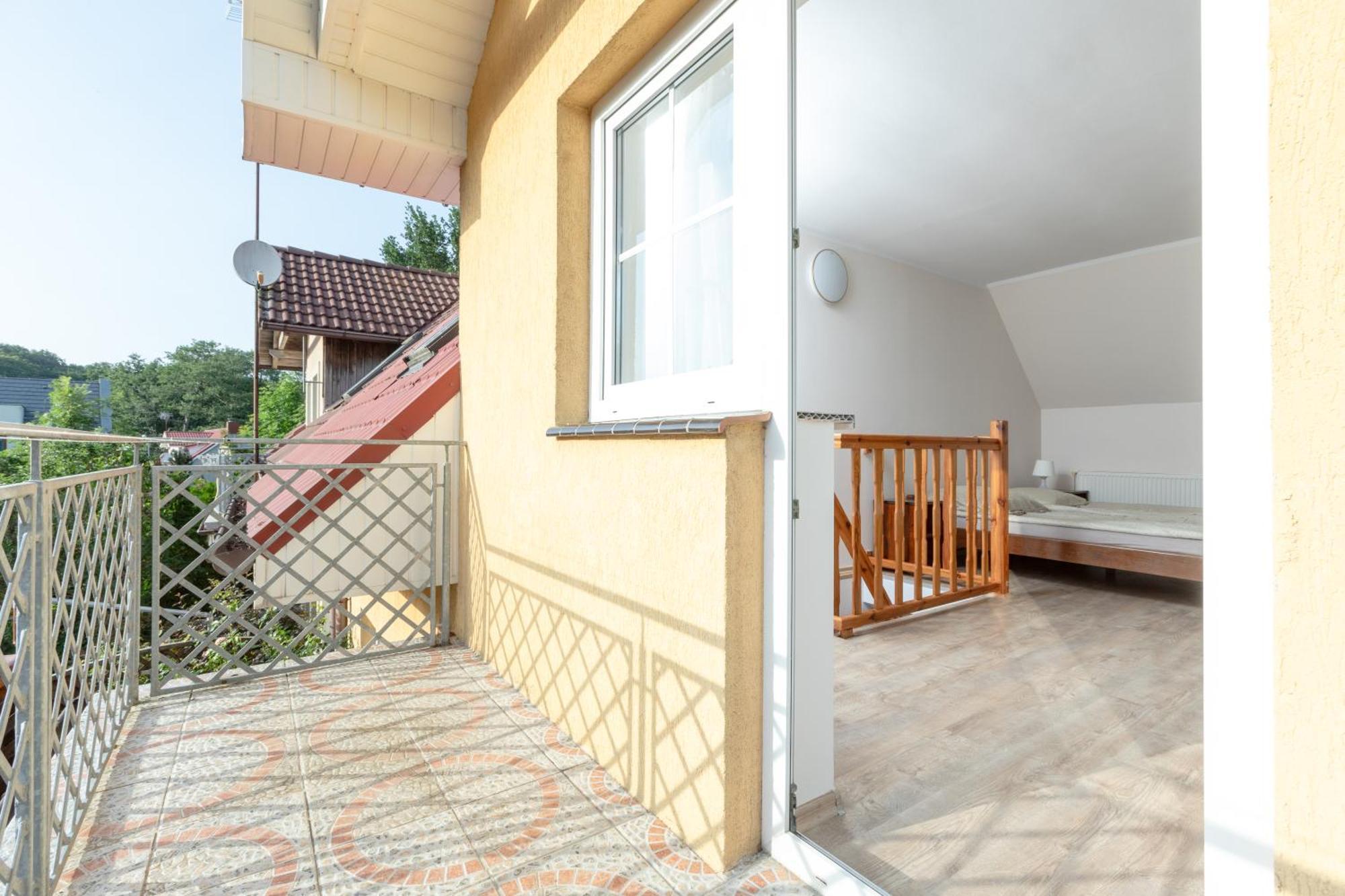 Pensjonat Jagodka Trzęsacz Exterior foto